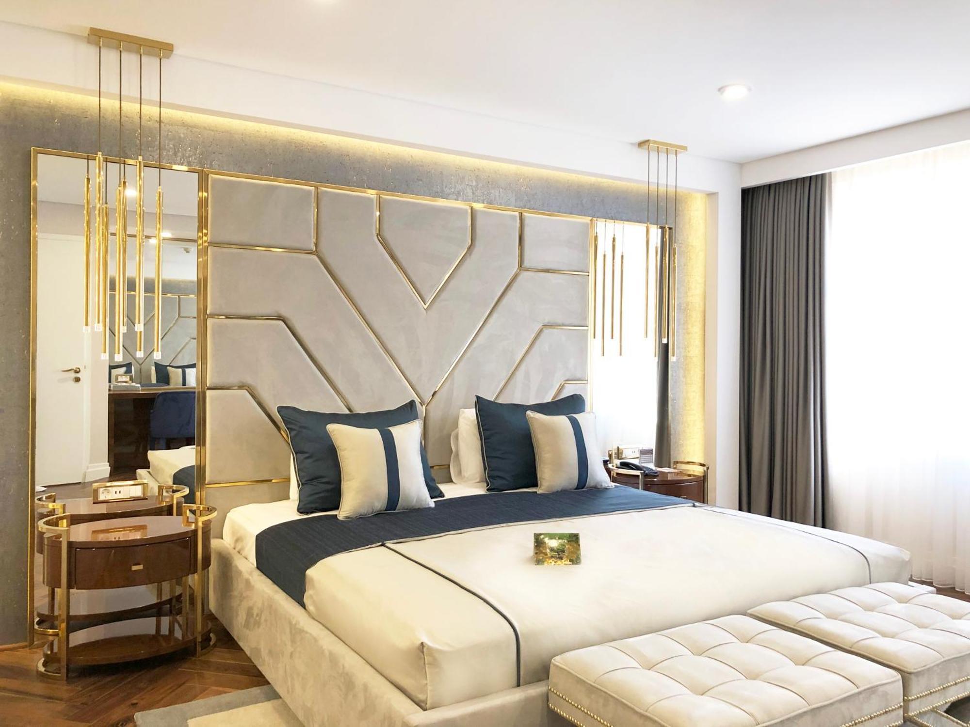 Zurich Old 4*