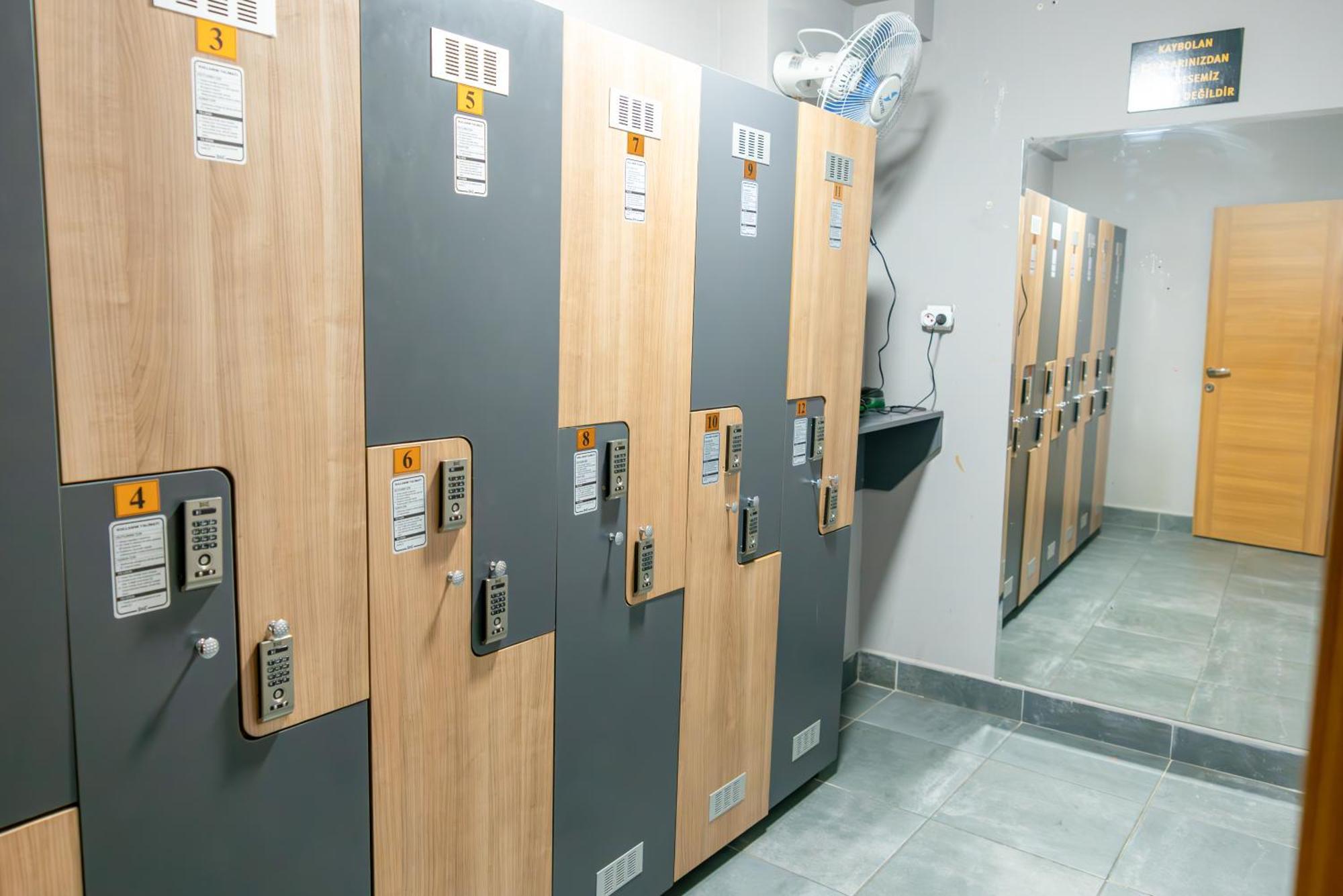 Hotel Taksim Cuento 3*