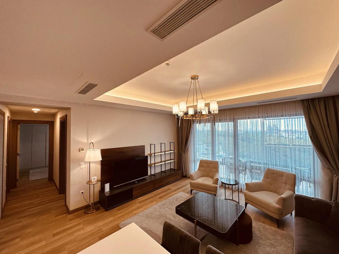 Luxurious In Apartment Istanbul