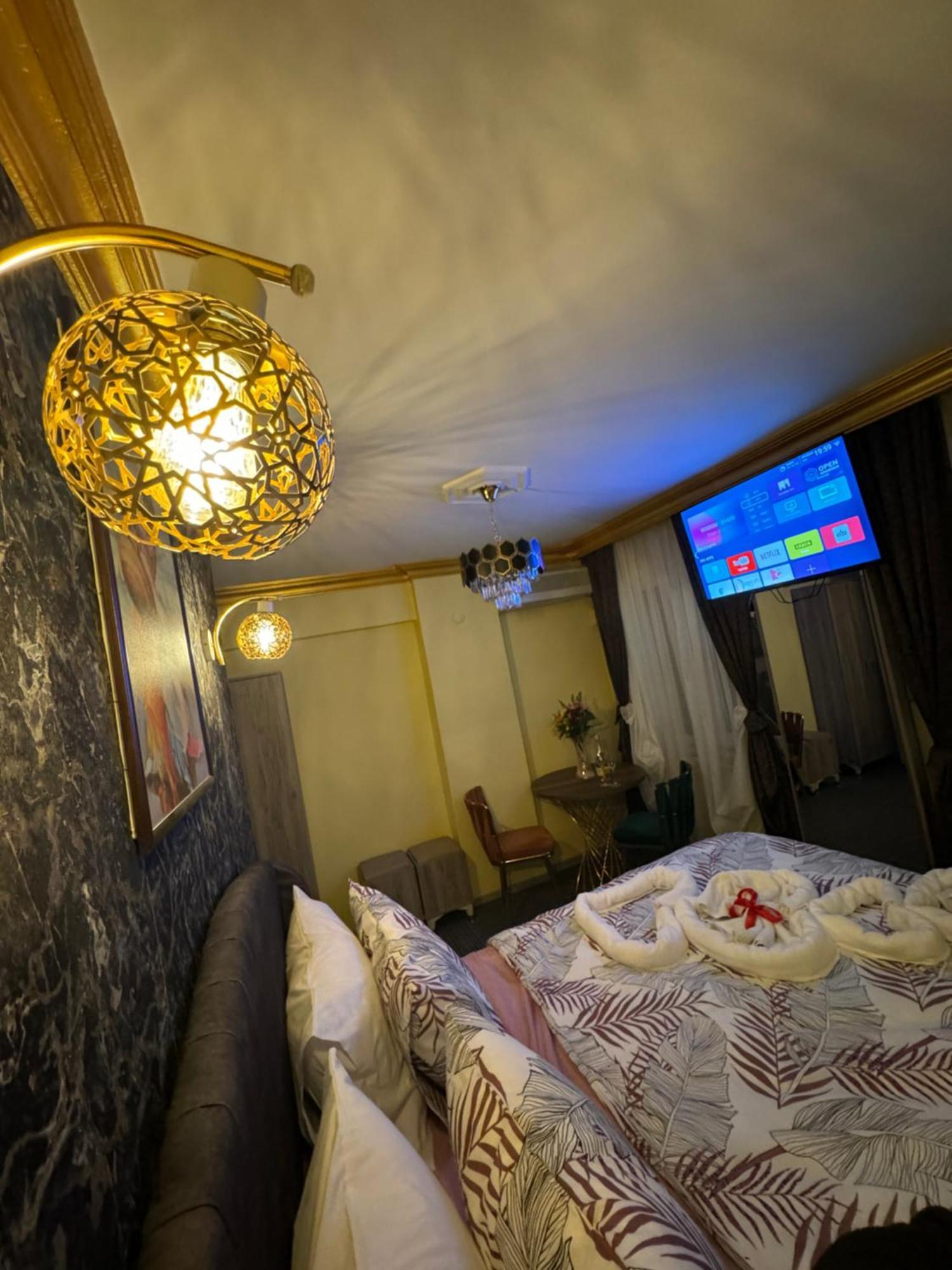 Royal Old City Hotel 3*
