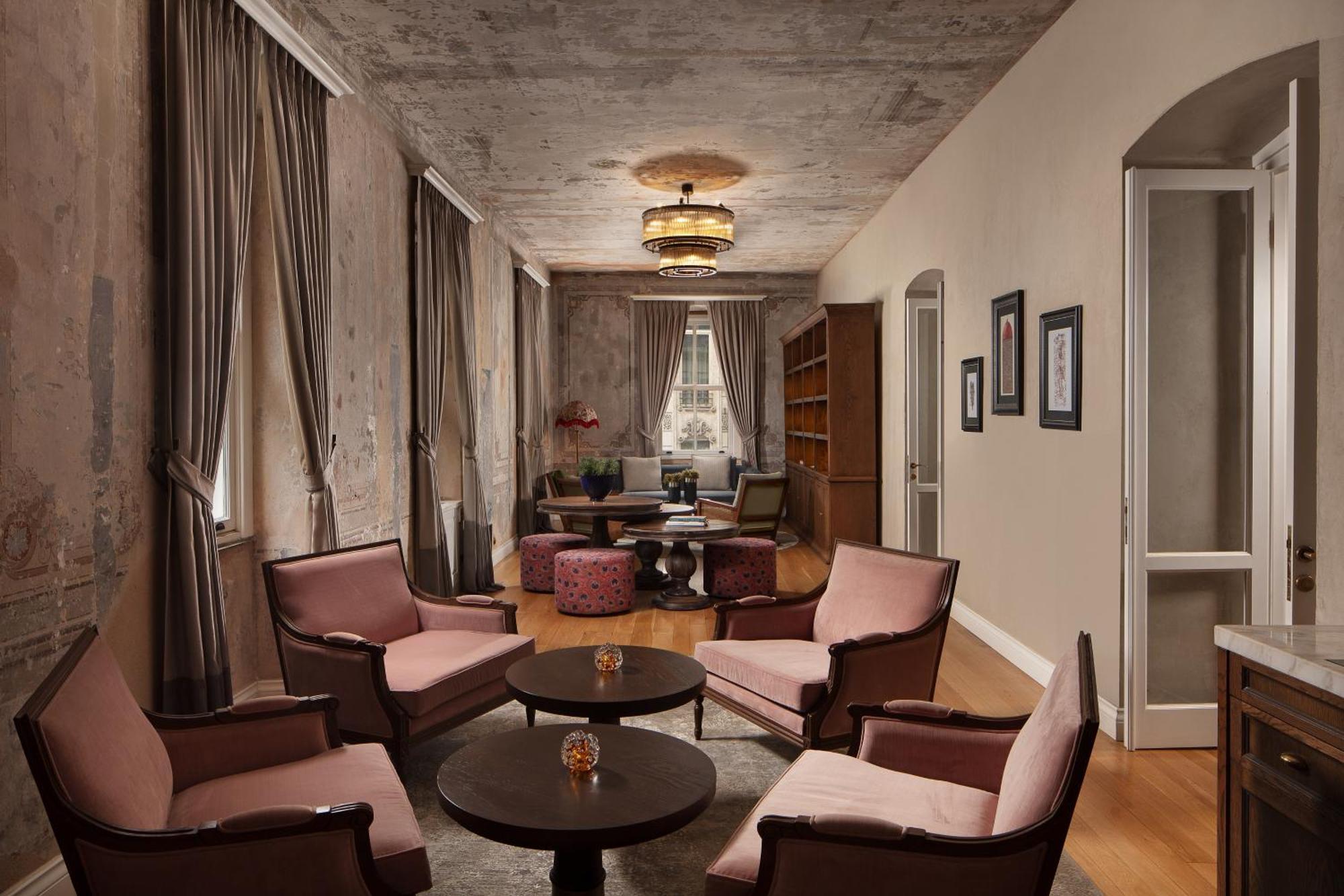 Adahan Decamondo Pera, Autograph Collection Istambul
