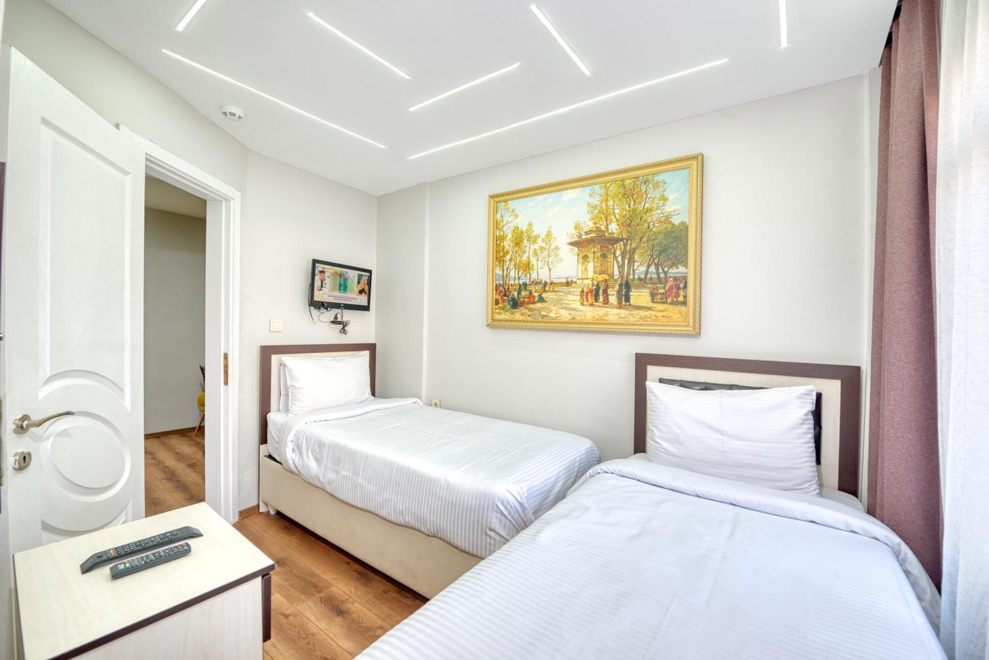 Aparthotel Bright