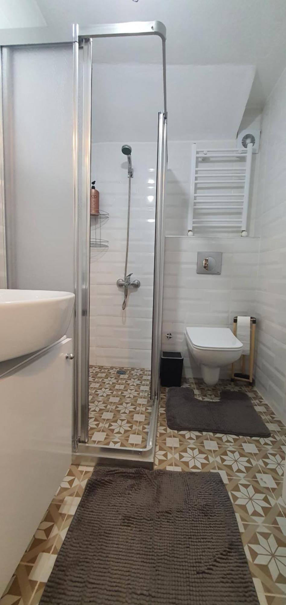 Modern - Affordable - Spacious At Center *