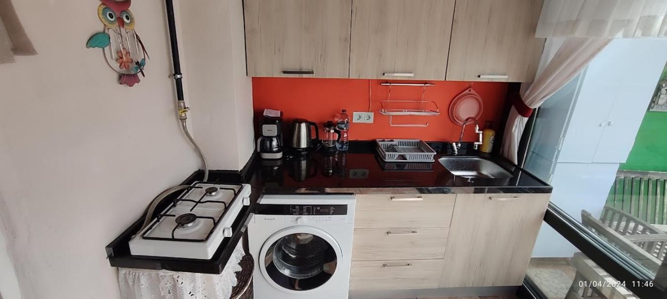 Nur Deniz Manzarali Apartment Istanbul