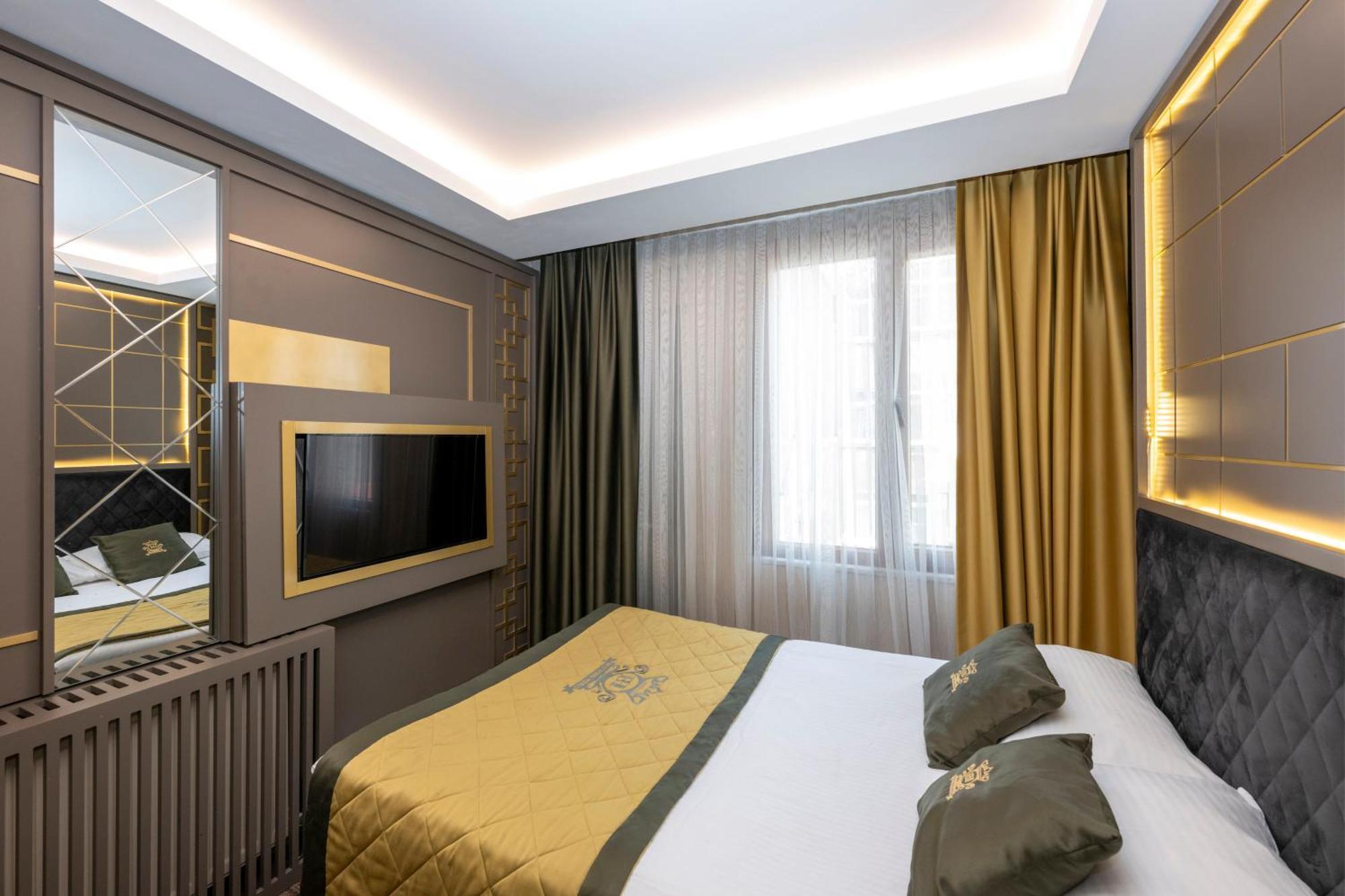 Nobel Old Town - Special Category Hotel 3*