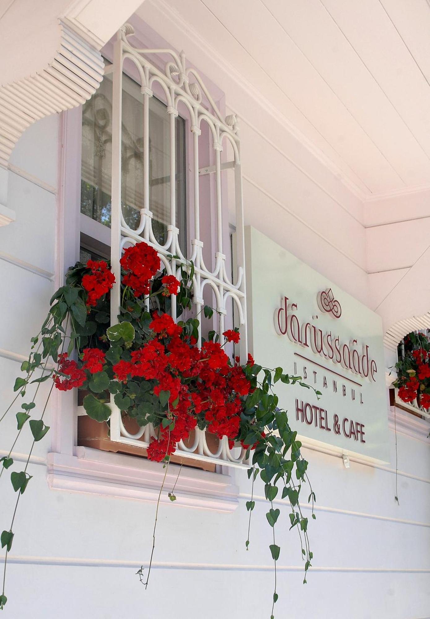 Hotel Darussaade Old - Sultanahmet 4*