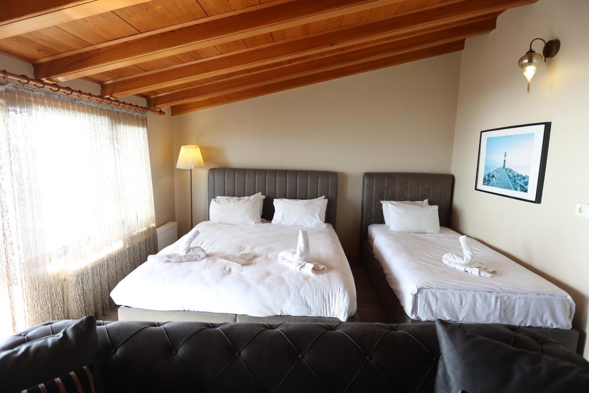 Albergue Cheers Lighthouse