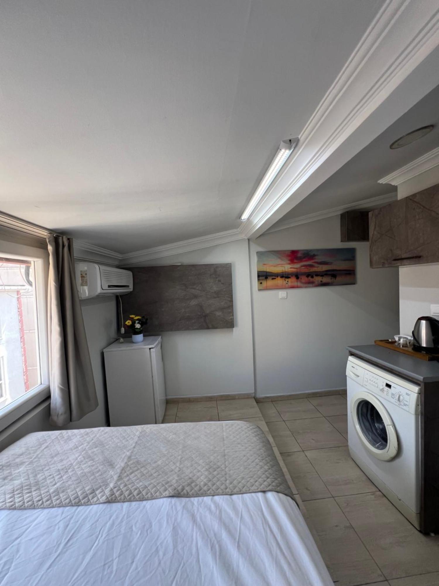 Hotel Taksim Brand *