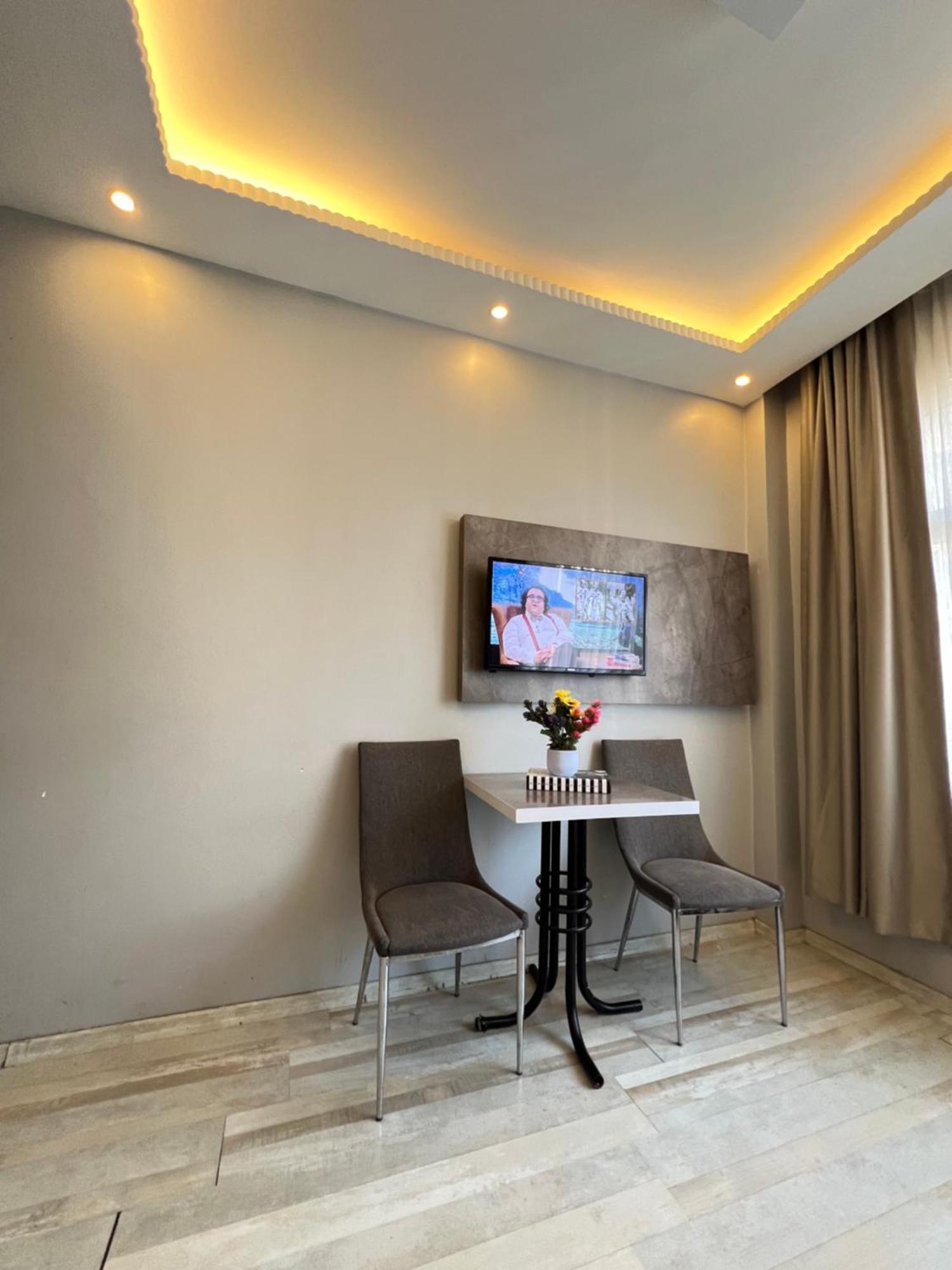 Hotel Taksim Brand *