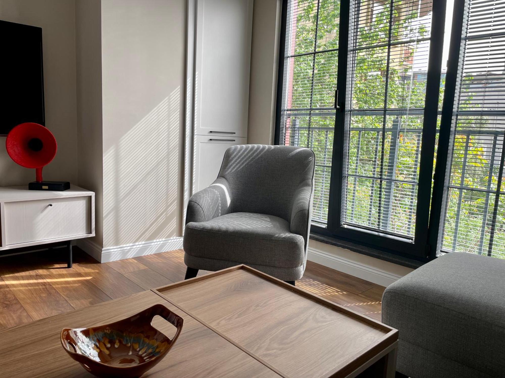 Apartment Arc House