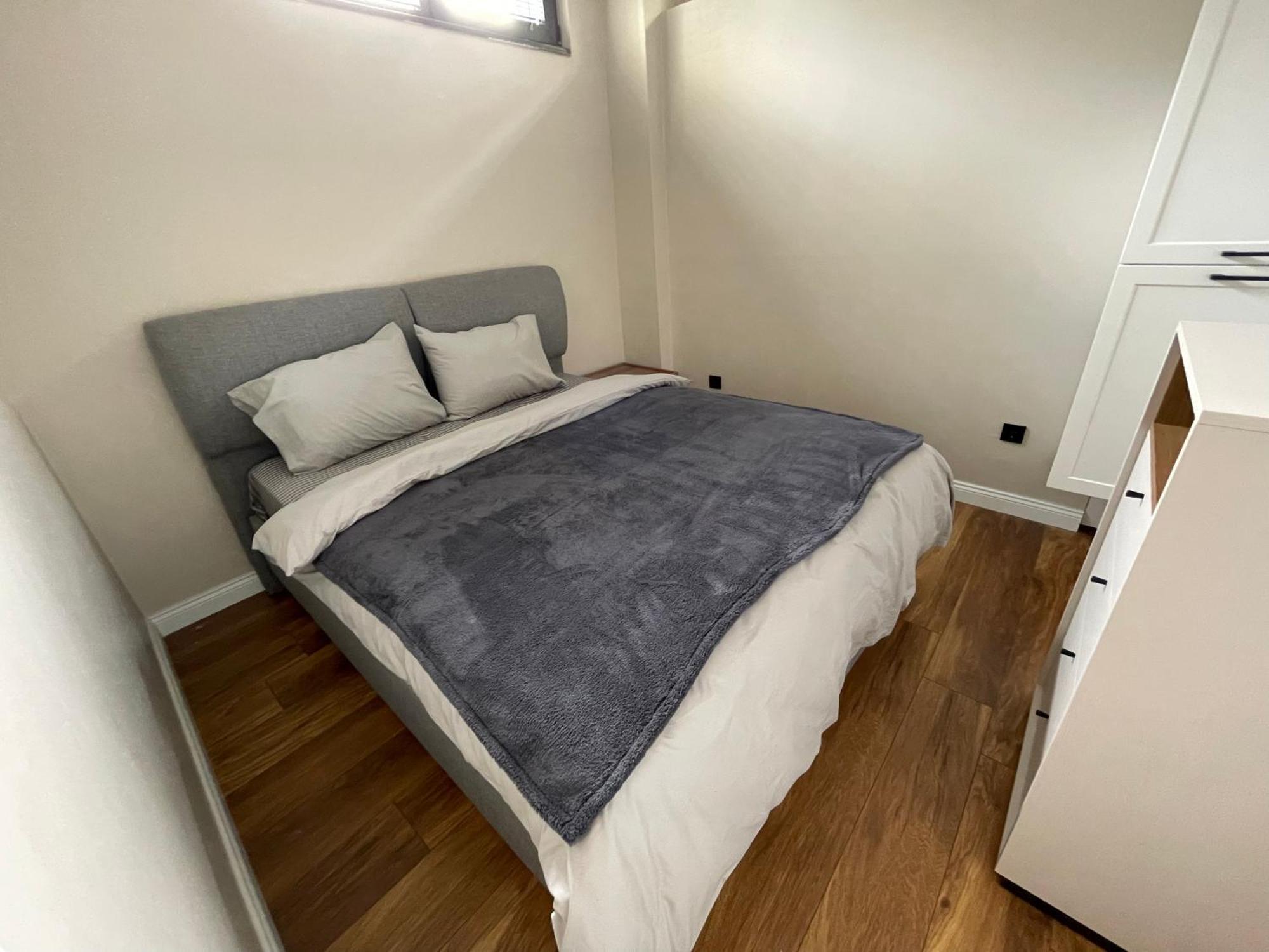 Apartment Arc House