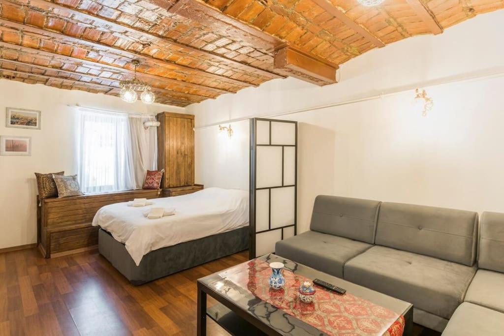 Apartamento Beautiful 1 Bedroom Apt. W/ac 400 Meters Taksim Square