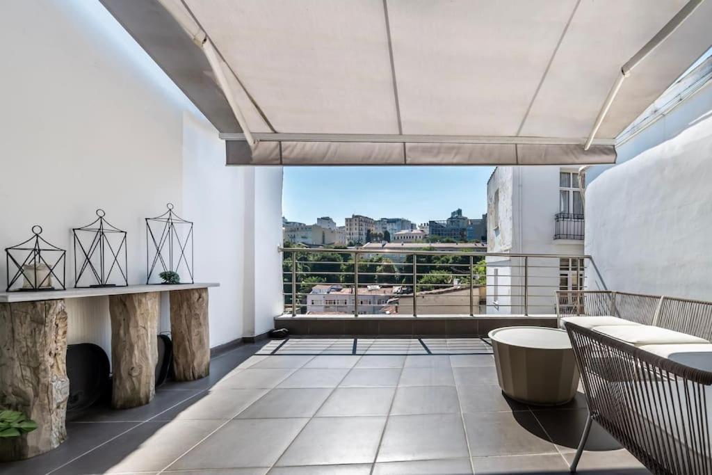 Stylish Duplex House With A Special Terrace Apartamento Istambul