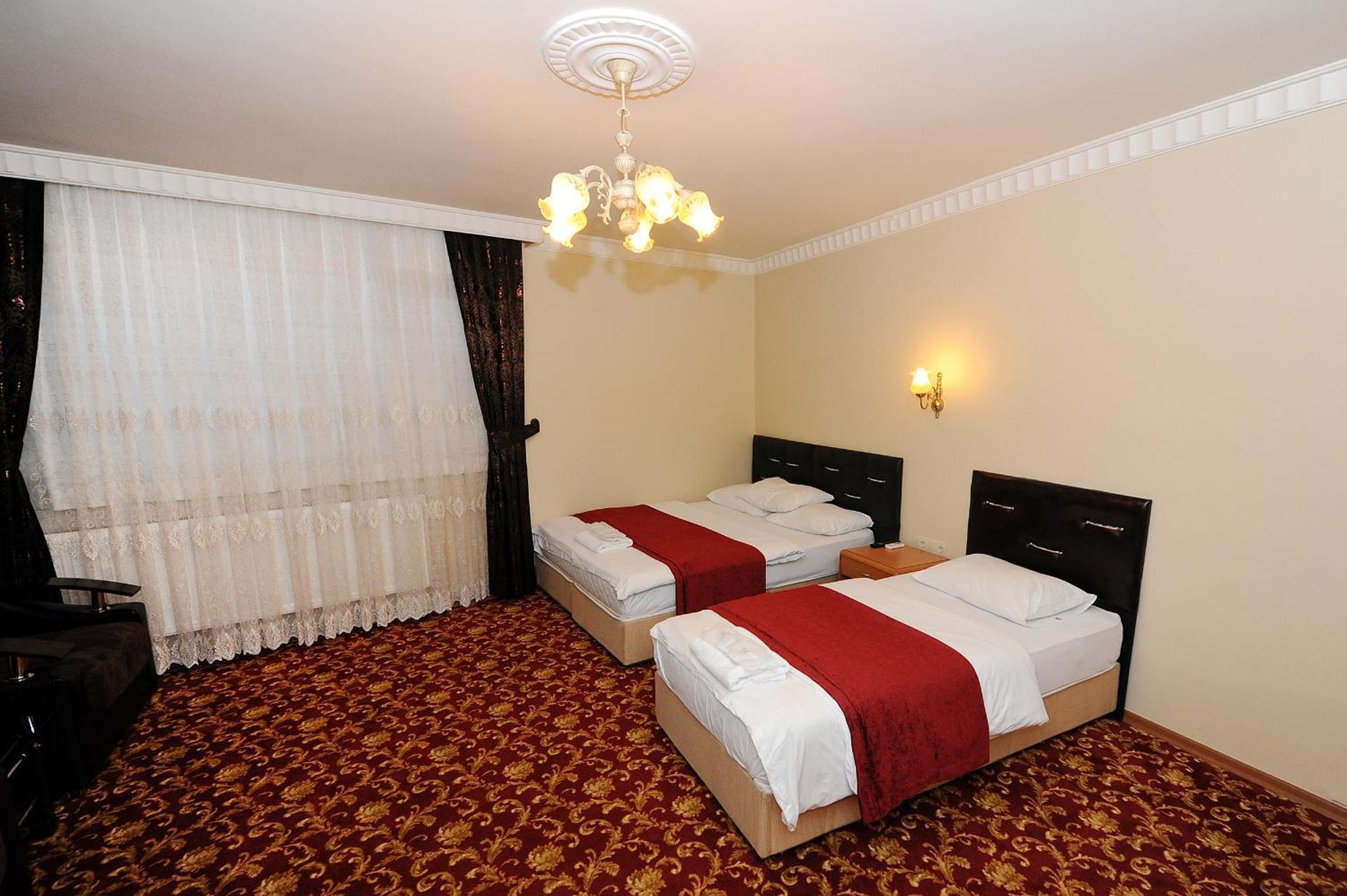 Grand Umit Hotel 2*