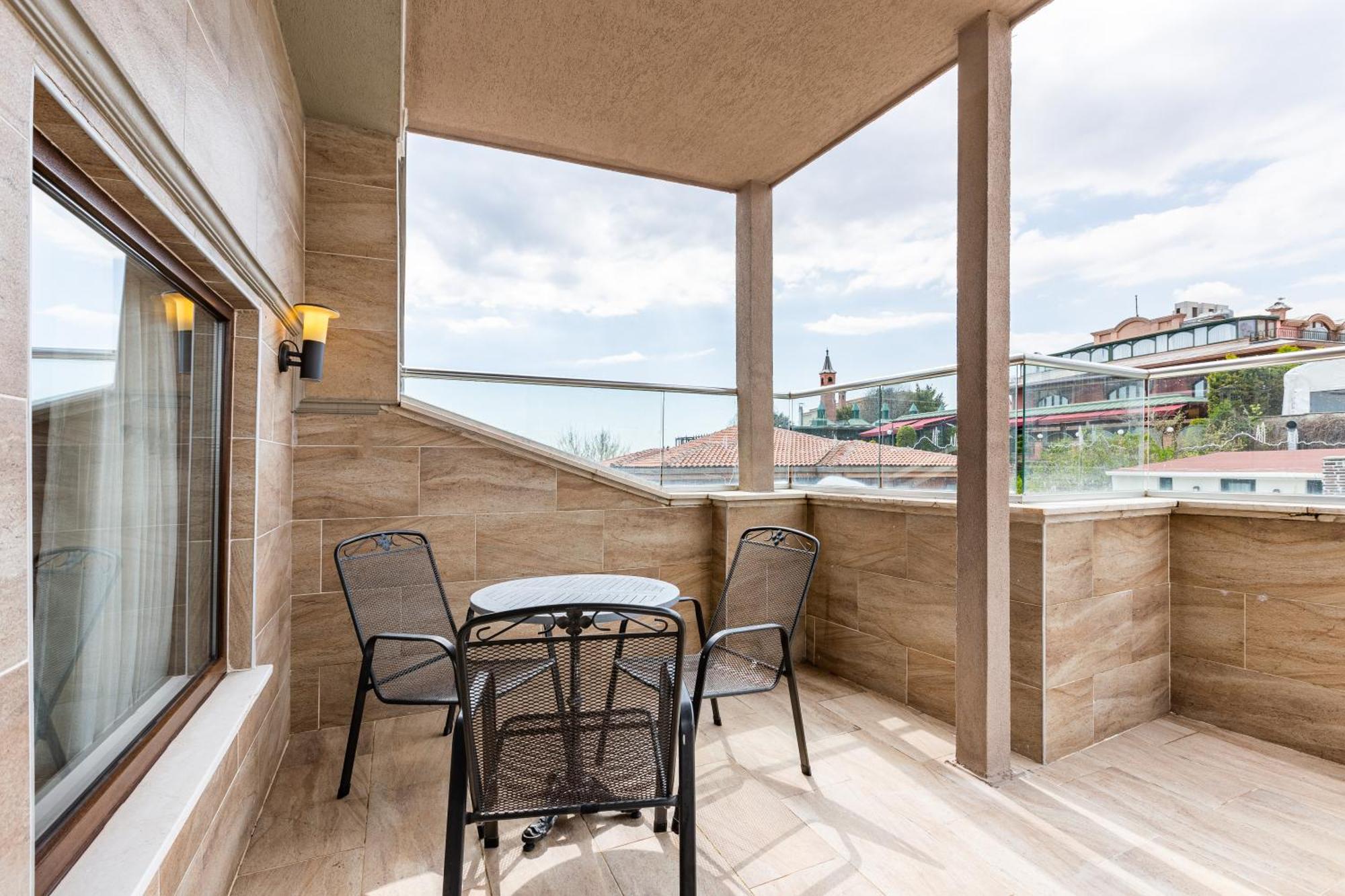 Hotel Seraglio & 3*