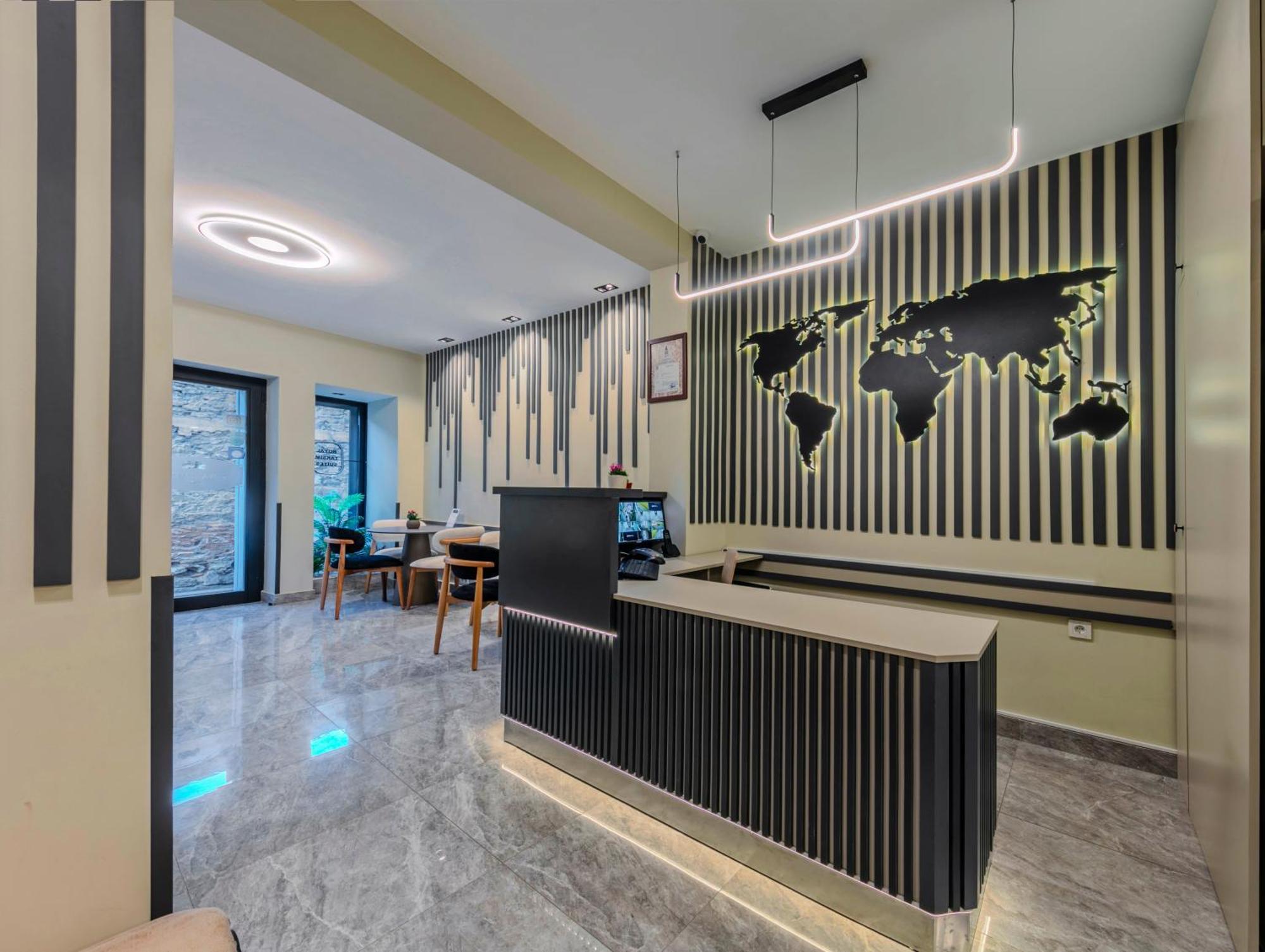 Royal Taksim Otel 3*