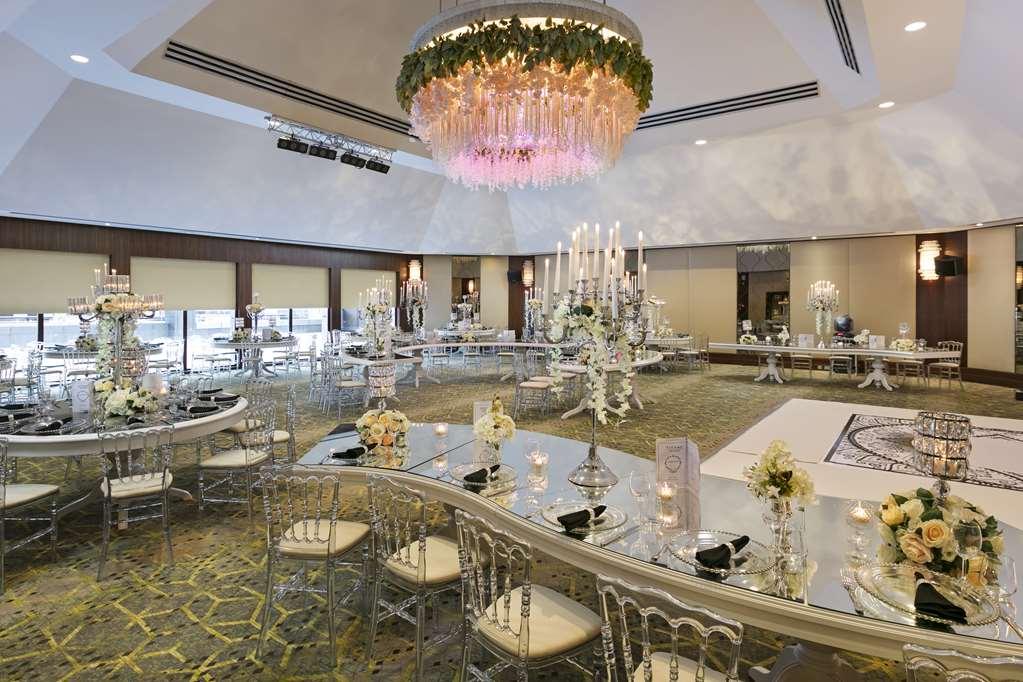 Titanic Port Bakirkoy Hotel 5*