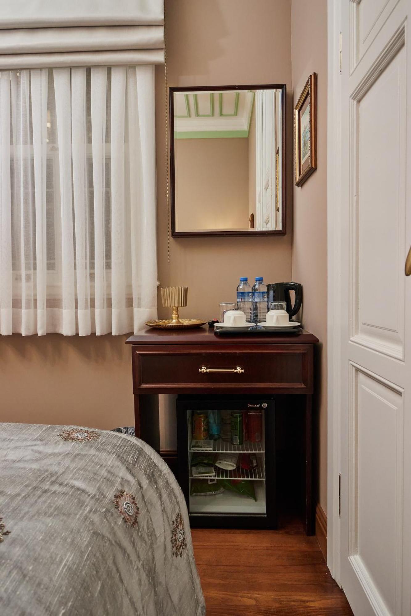 White Palace Old Boutique 5*