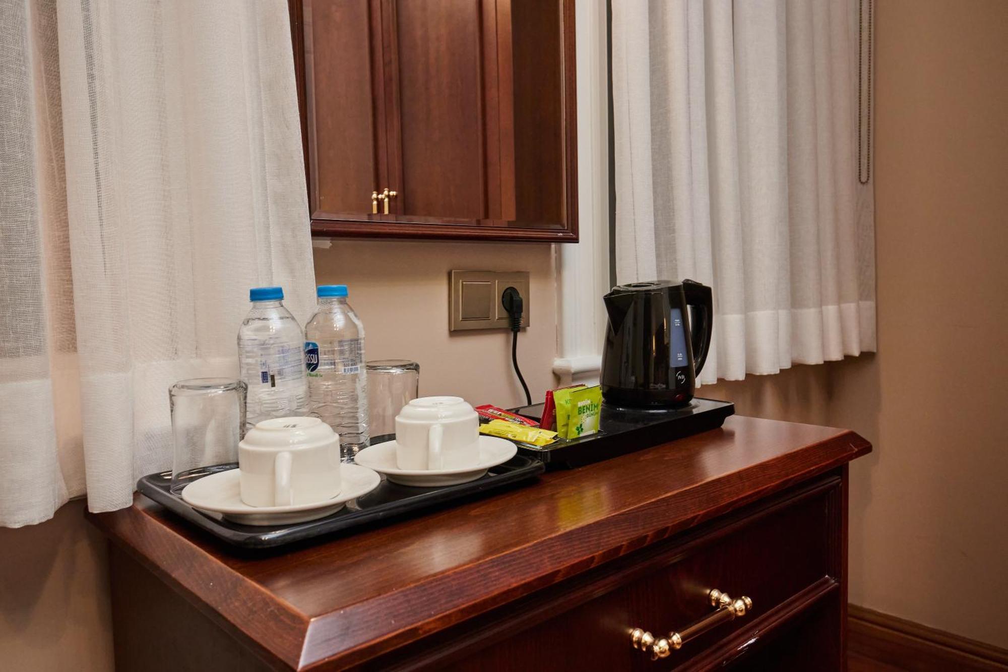 Hotel White Palace Old Boutique 5*