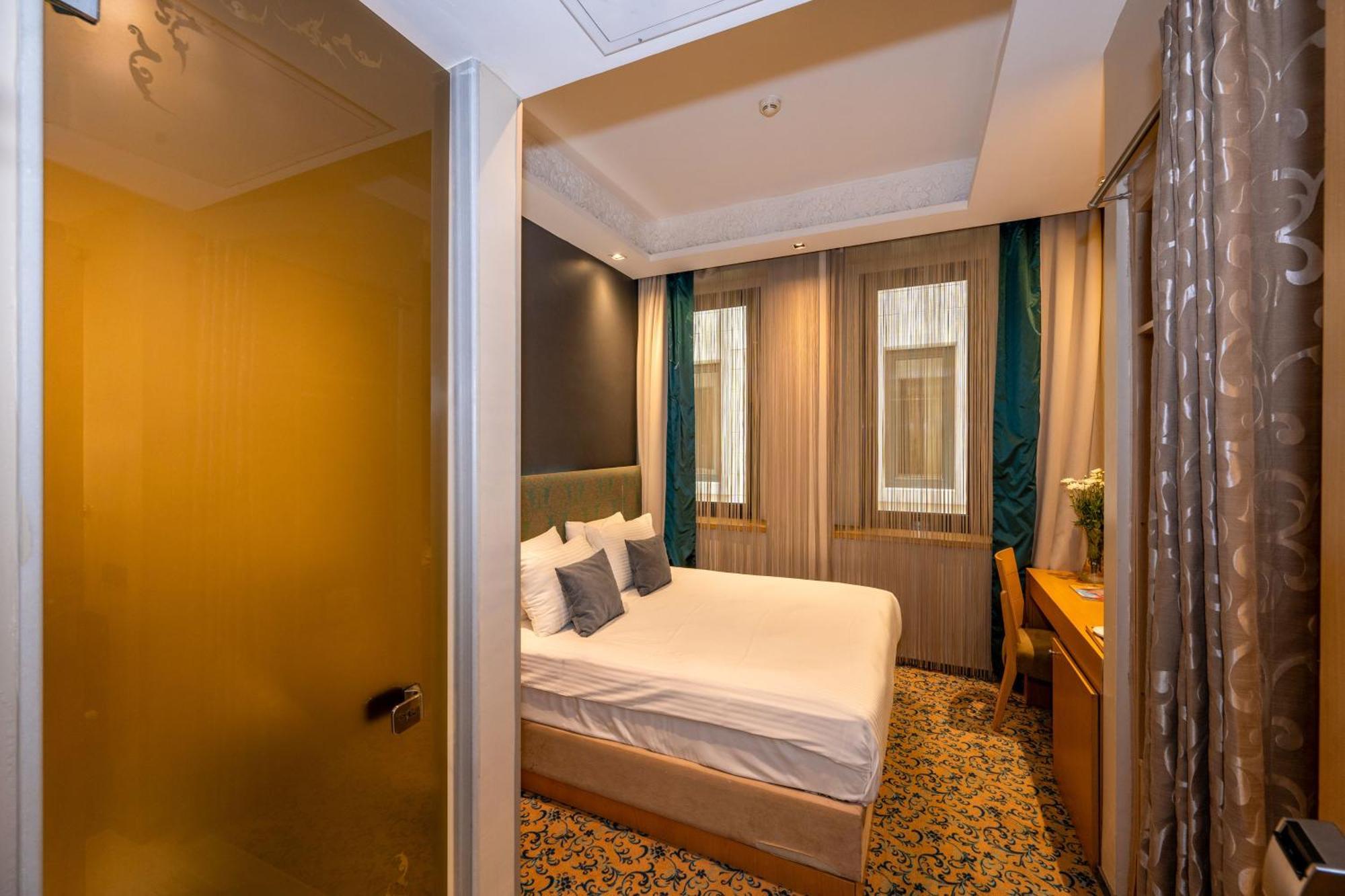 Hotel Pera Tulip & Istanbul