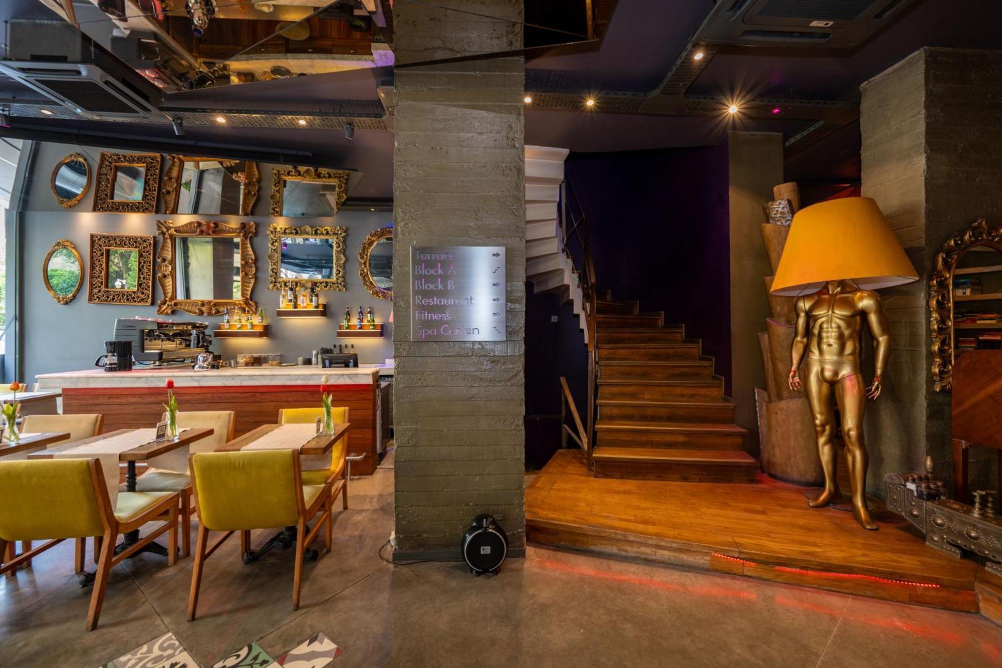 Tulip & 4* Istambul