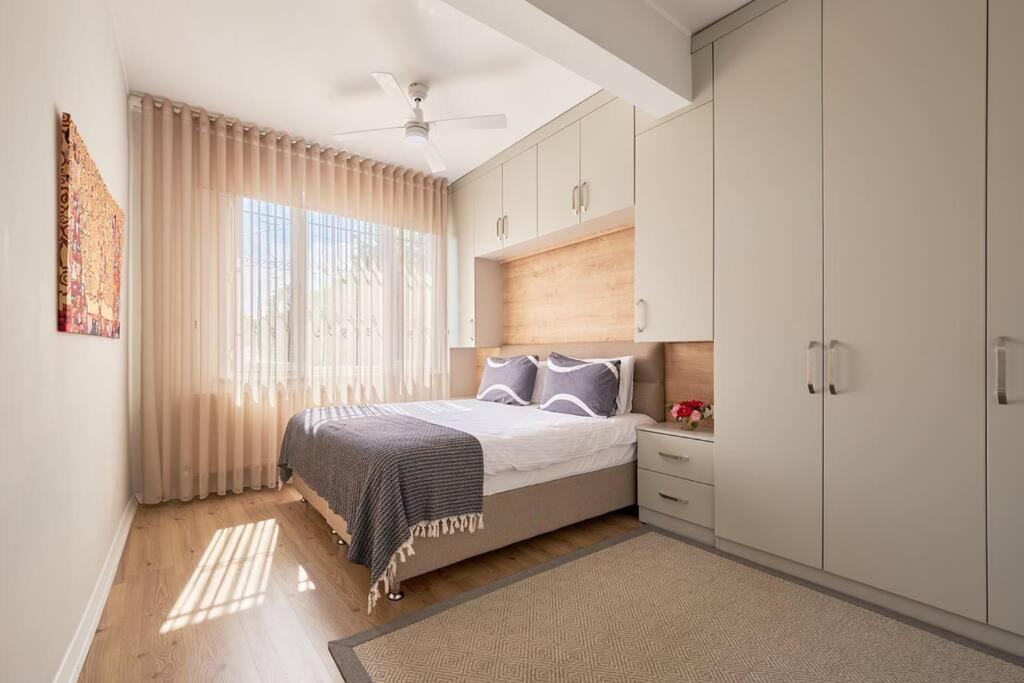 Luxury With Bosphorus View In Sariyer! Apartment *