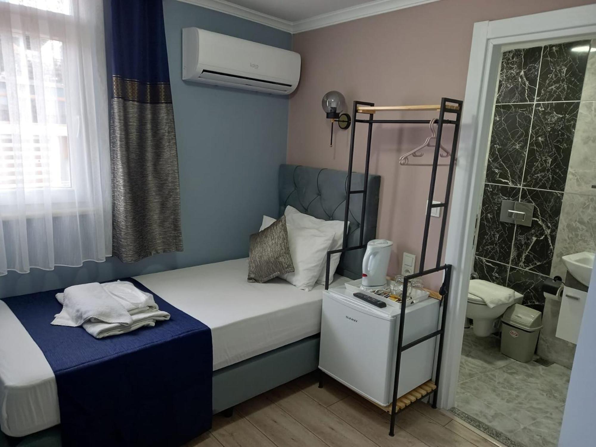 Oda ve Kahvaltı Emirhan Hotel, Sultanahmet