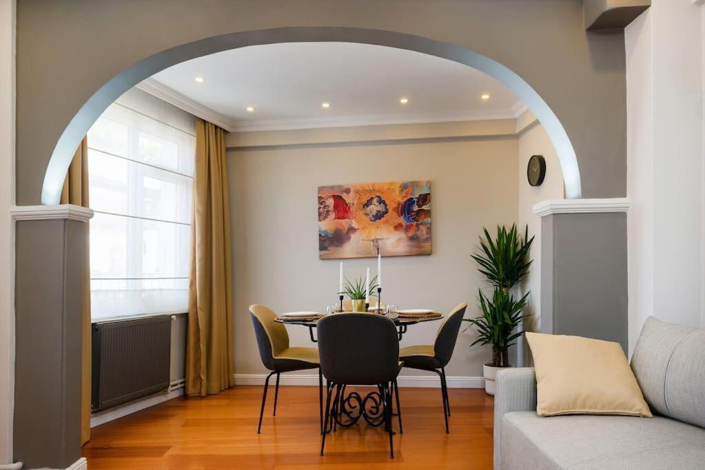 The Of The Bosphorus & Comfortable Apartment *