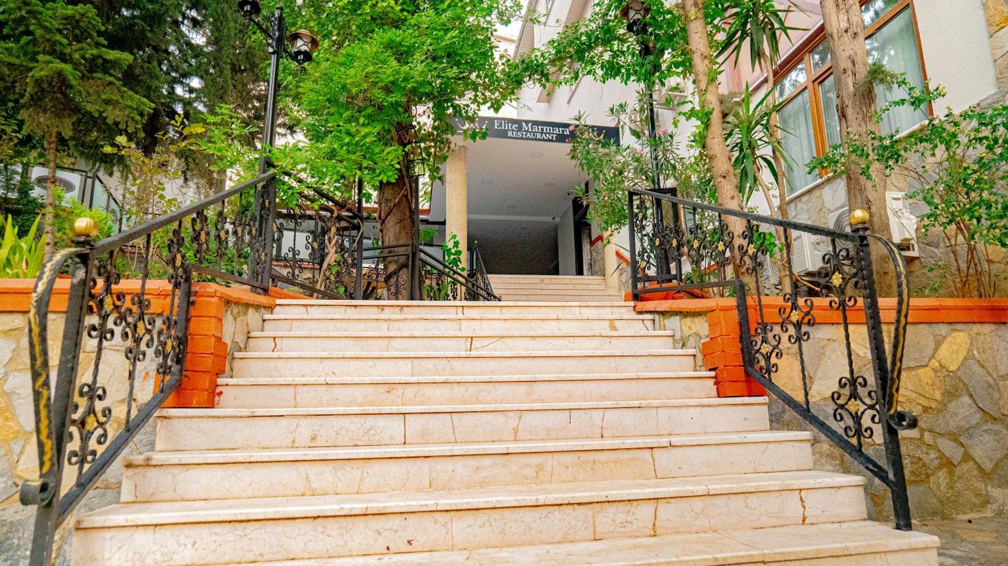 Elite Marmara Pansiyon Camlica Otel
