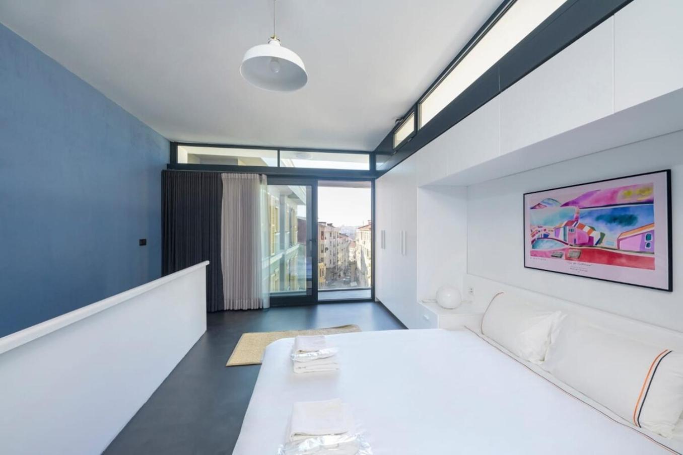 Bright Modern Design New Duplex Loft Patio! #145 Istanbul