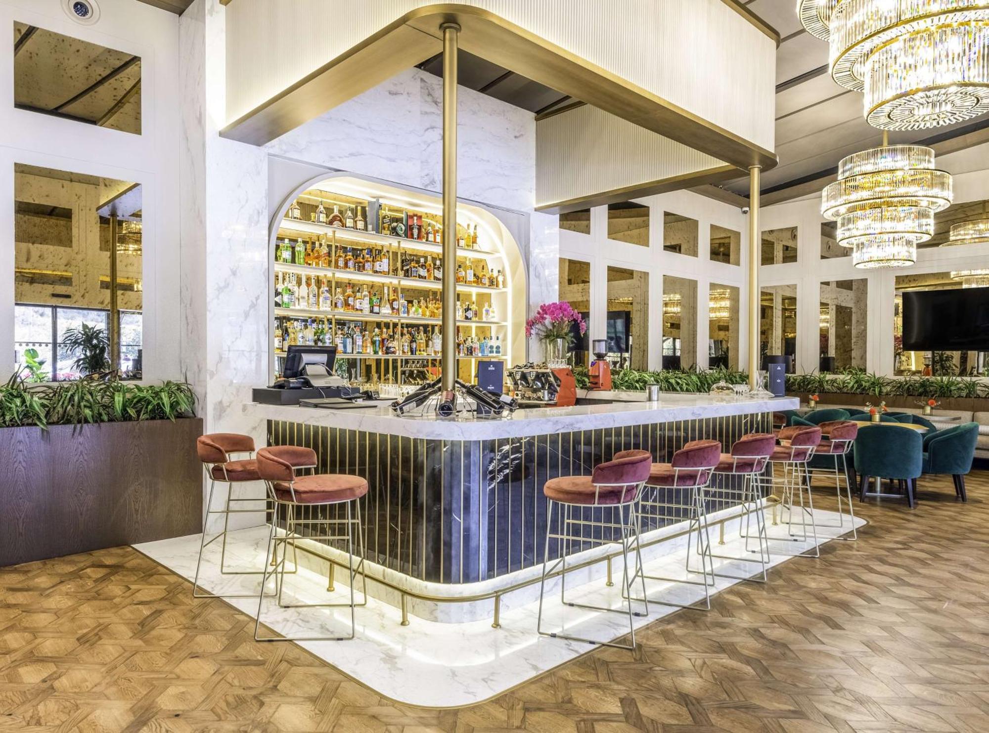 Hotel Radisson Collection Hotel, Vadistanbul 5*