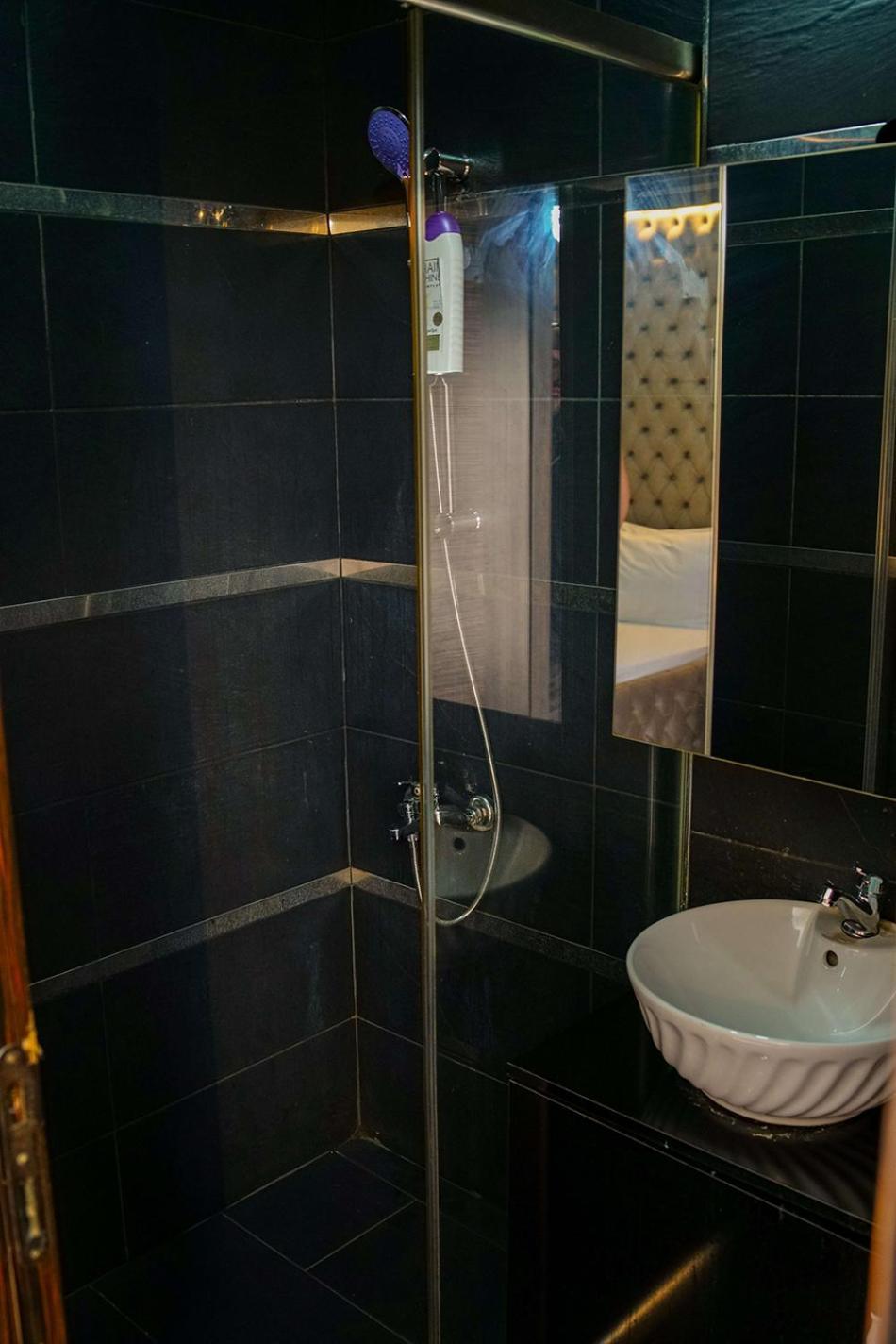 ömer Agah Bayrampasa Otel