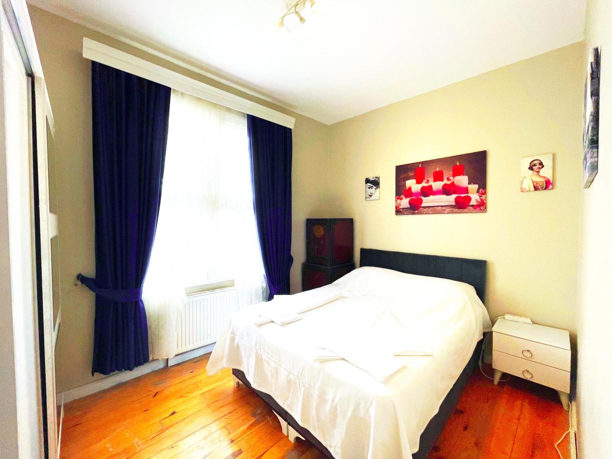 Hkn Large Four-bedroom House In A Location2 Istanbul
