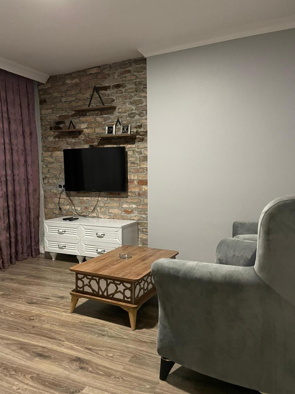 Aparthotel Taksim Cmlm 2*