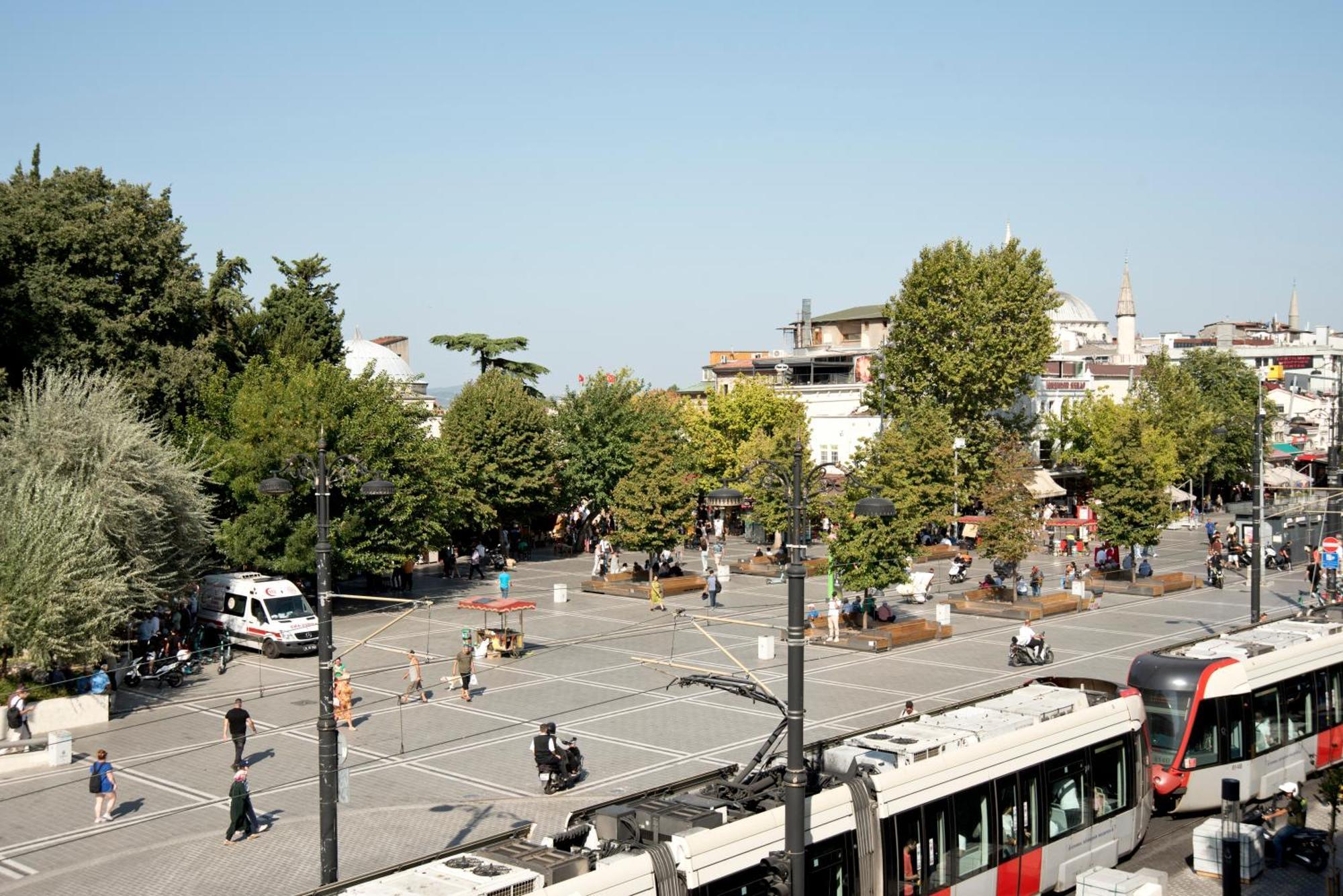 Xloft Hotel 3*