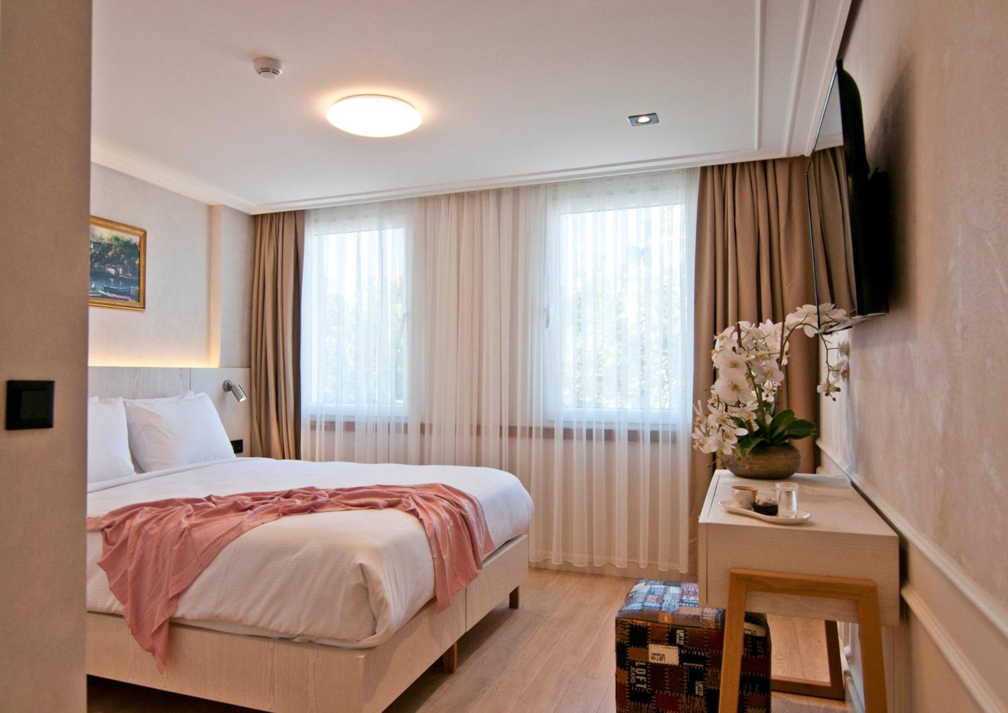 Xloft Hotel