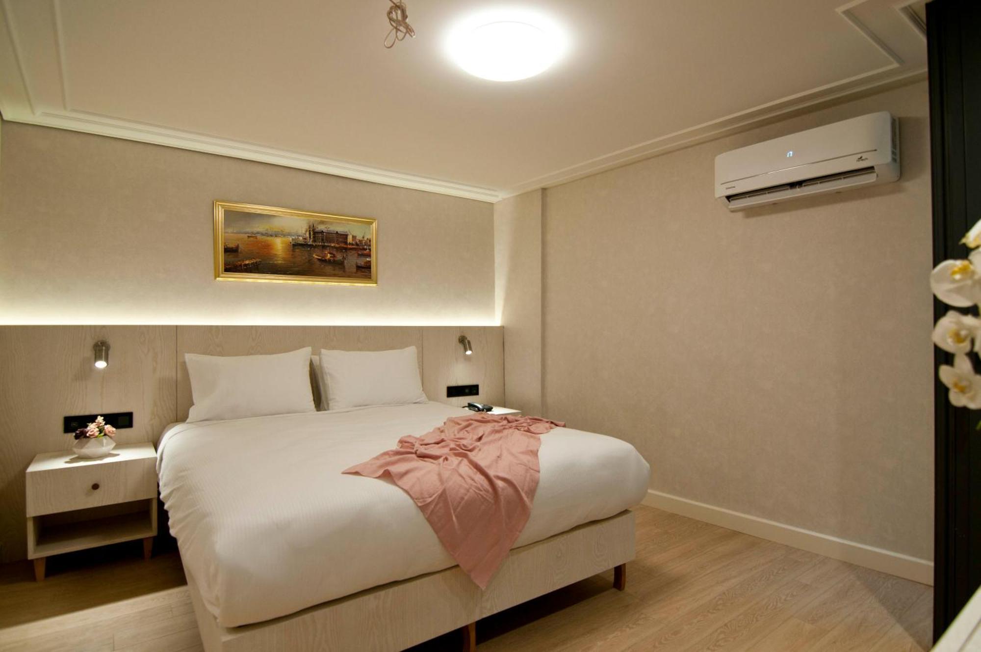 Xloft 3* Istanbul