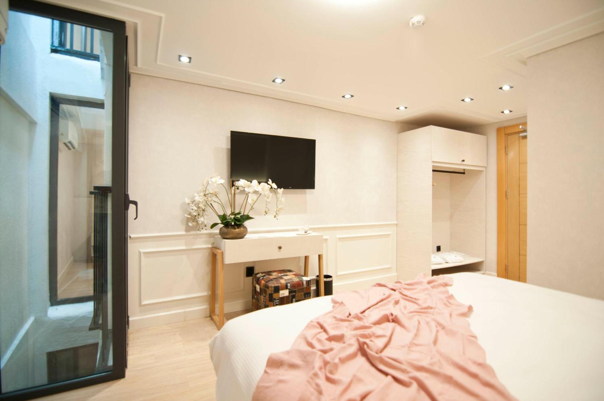 Xloft 3*