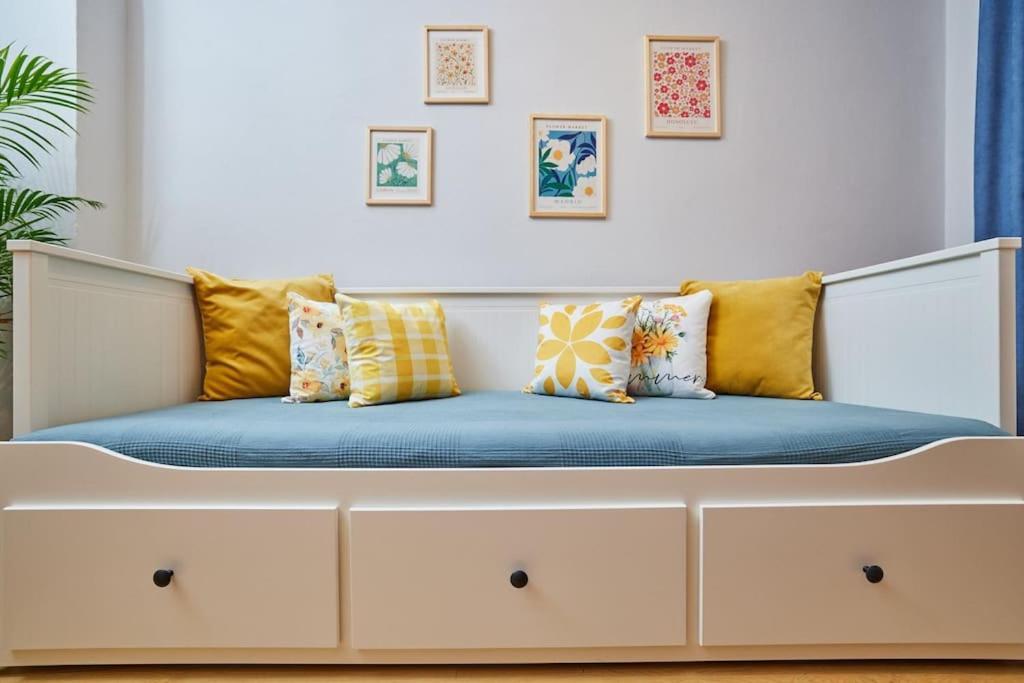 Charming 2 Min To Metro - Baysungur D2 Daire İstanbul
