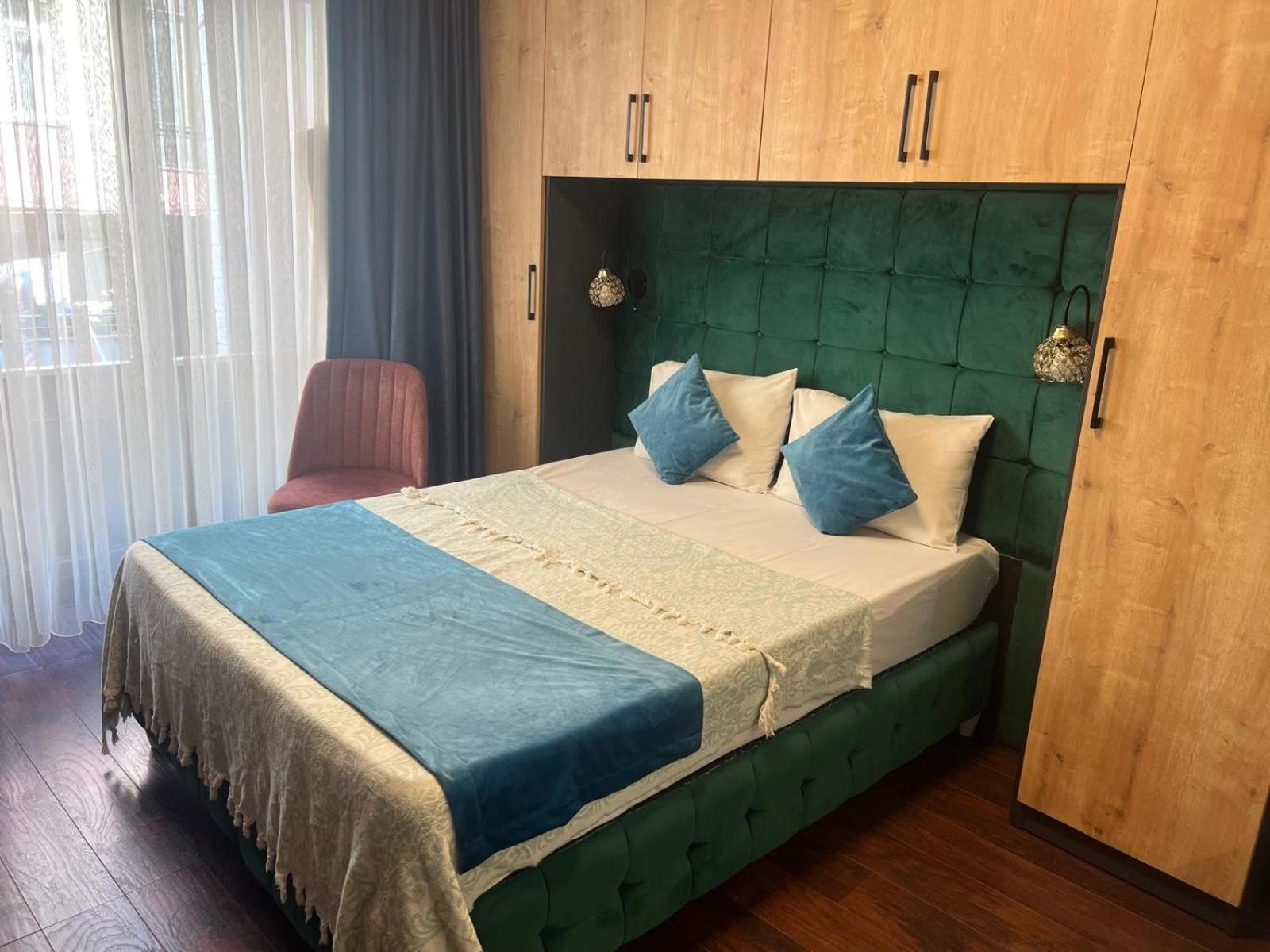 Middle Village Aparthotel Istanbul