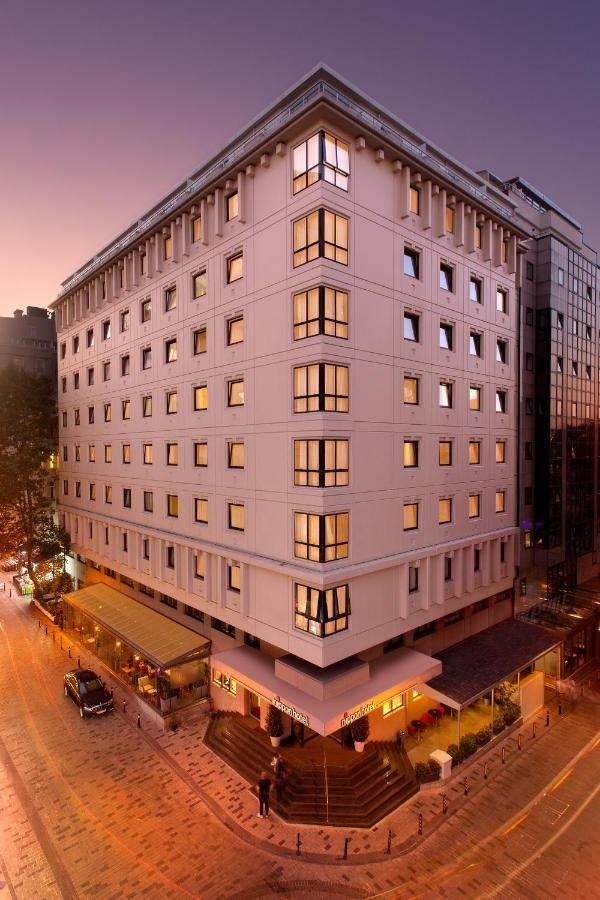 Nippon Hotel 4*