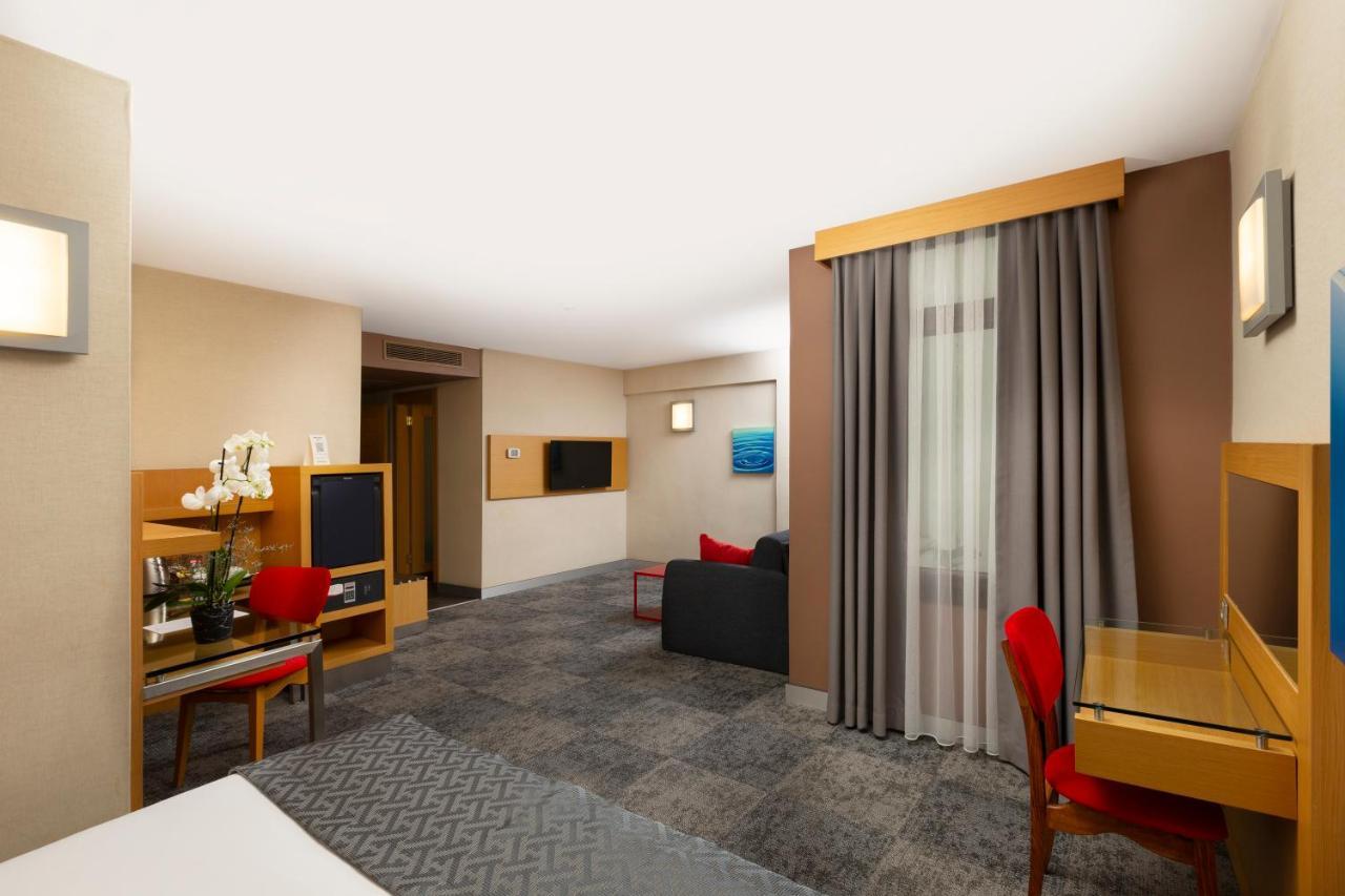 Hotel Nippon
