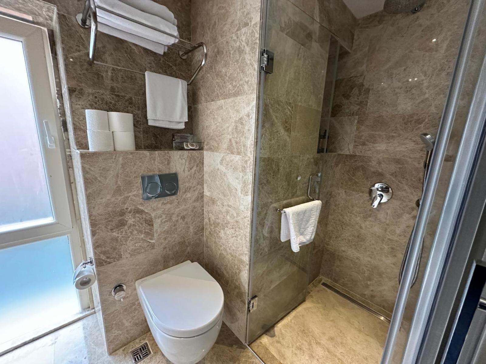 Faros Old - Special Category Hotel