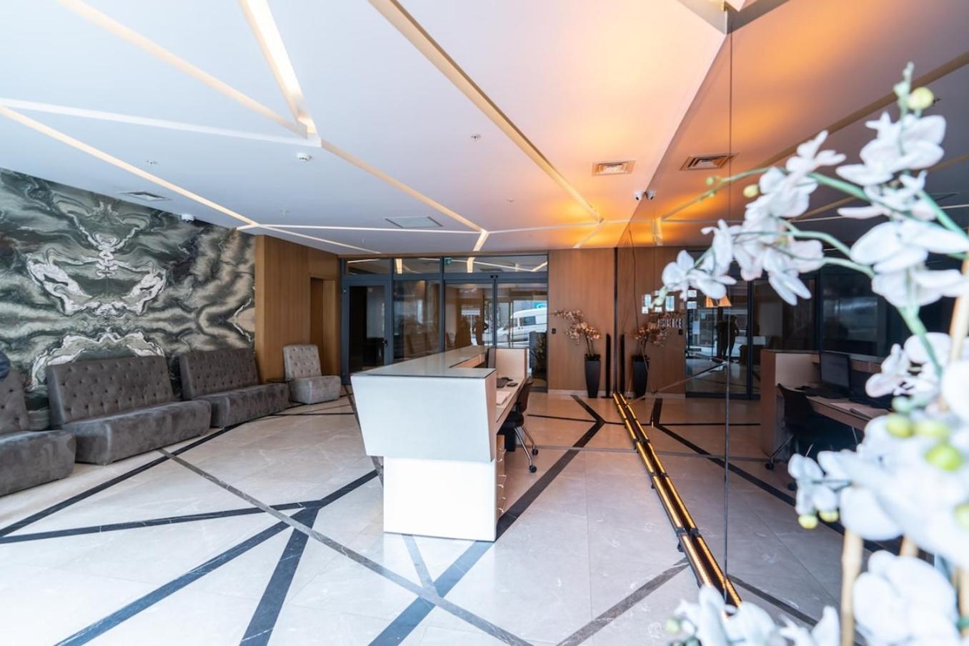 1-bdr Getaway With Poolgym Near Taksim Square *