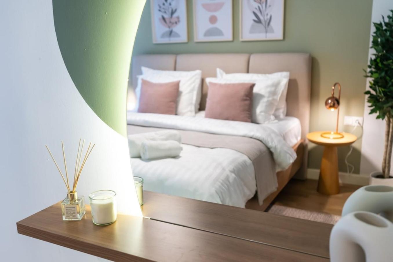 Apartamento 1-bdr Getaway With Poolgym Near Taksim Square *