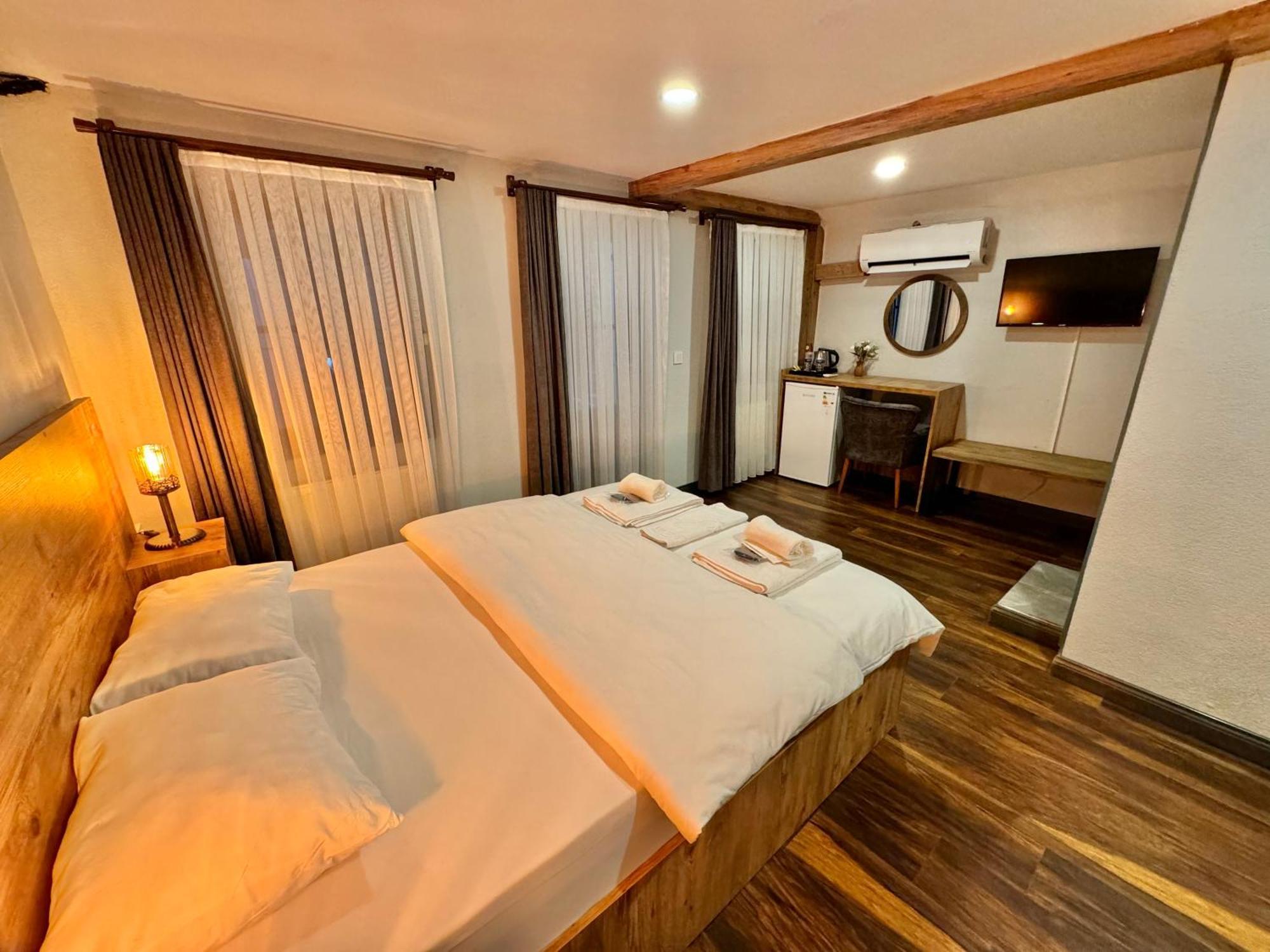 Kadikoey Hotel
