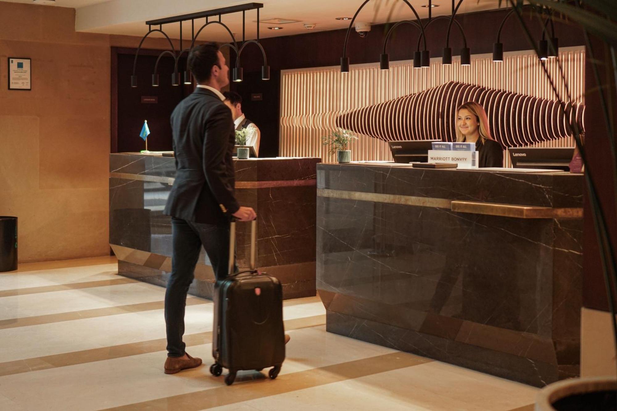 Sheraton Levent Hotel