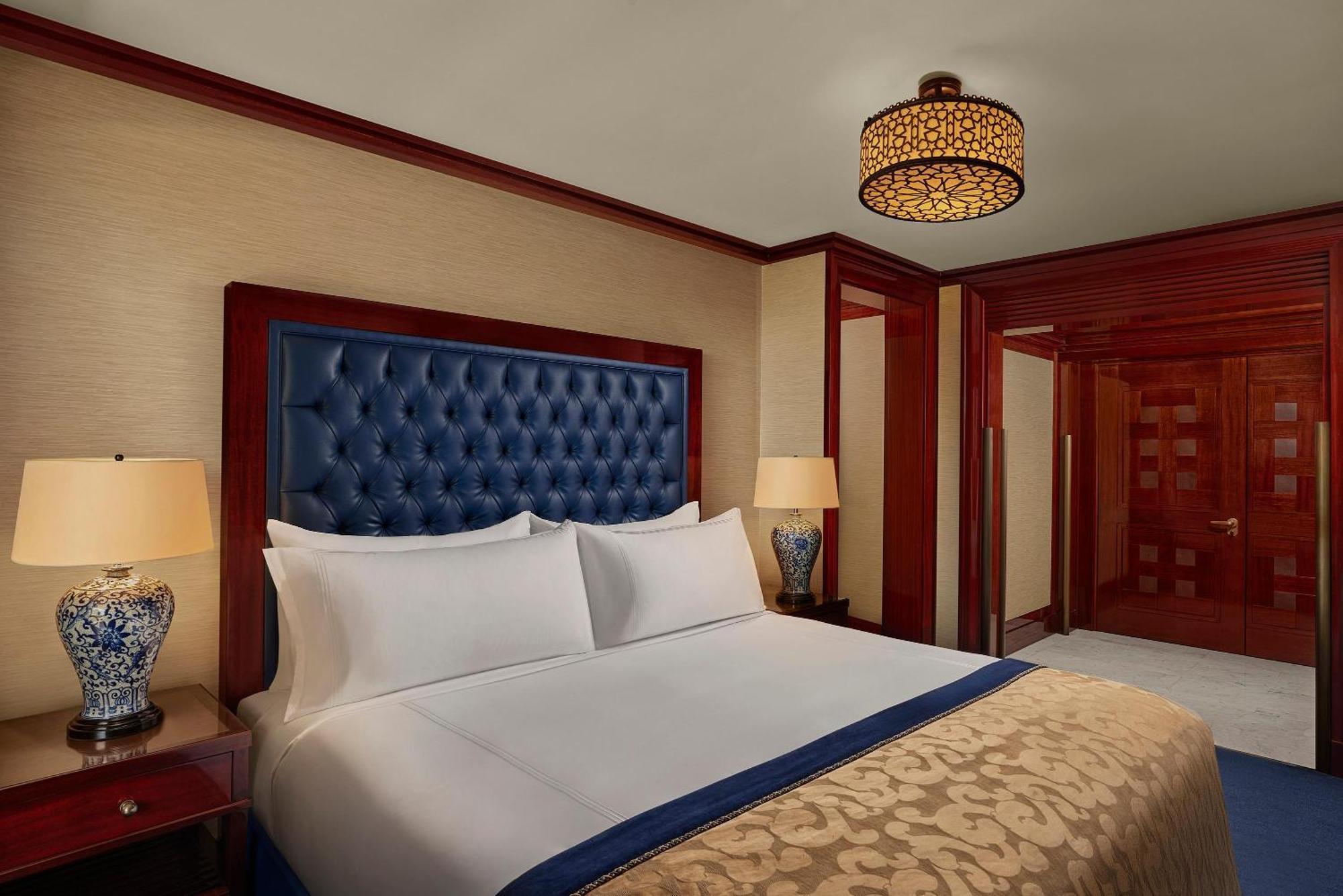 Hotel Divan 5*