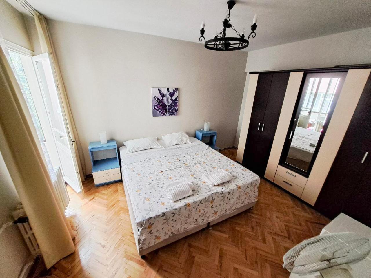 Spacious And Bright - Dirim House Apartment