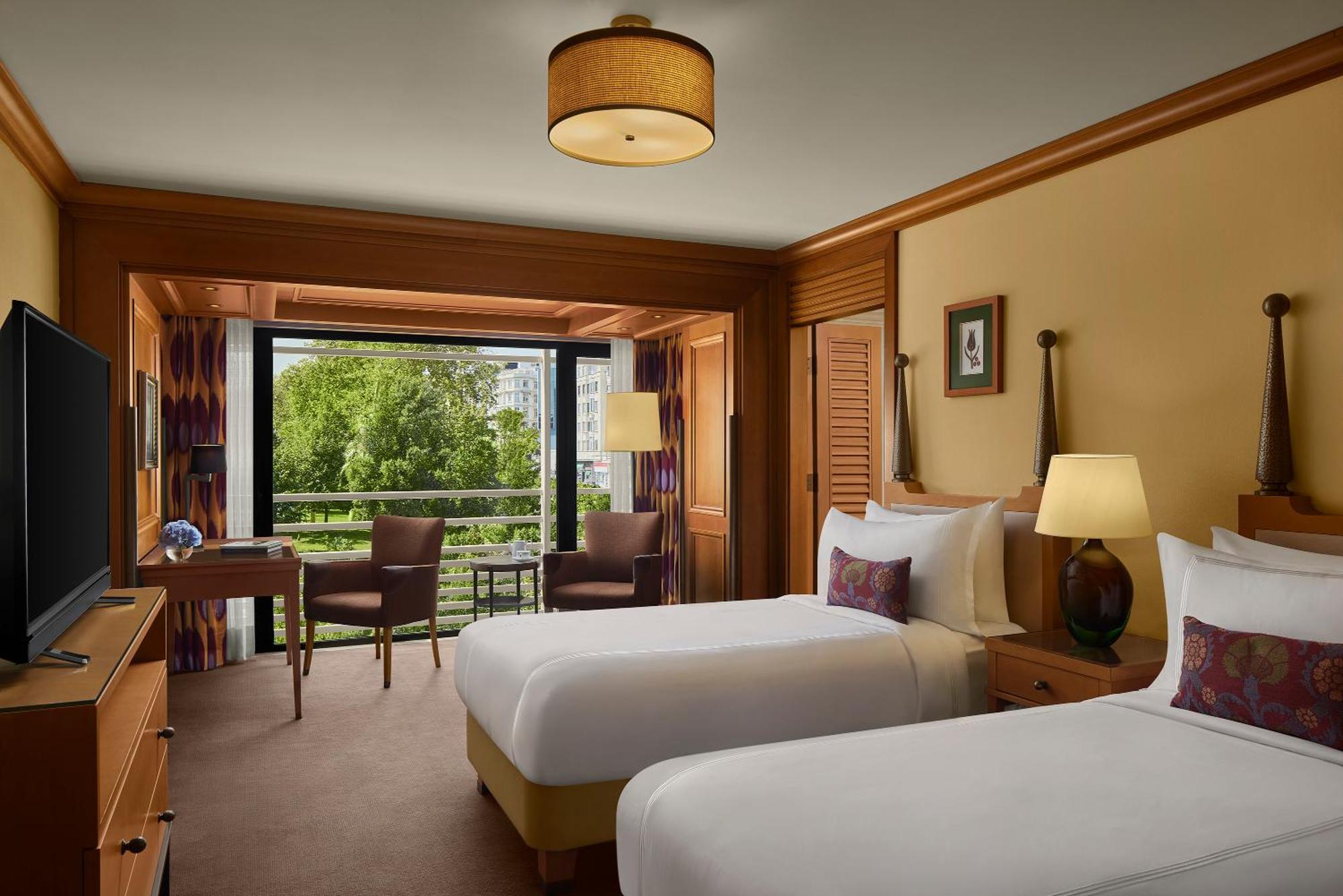 Divan Hotel